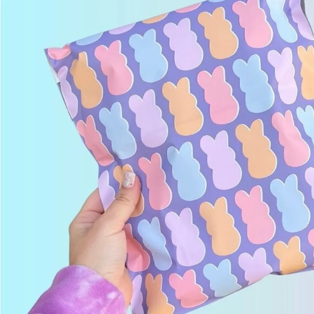 Poly mailers Tissue paper Insert cards stickers